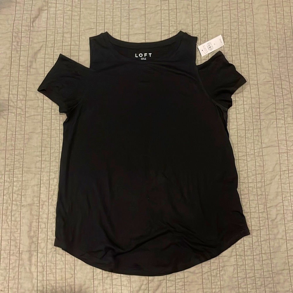 NWT - LOFT (M) - Black Cold Shoulder Top